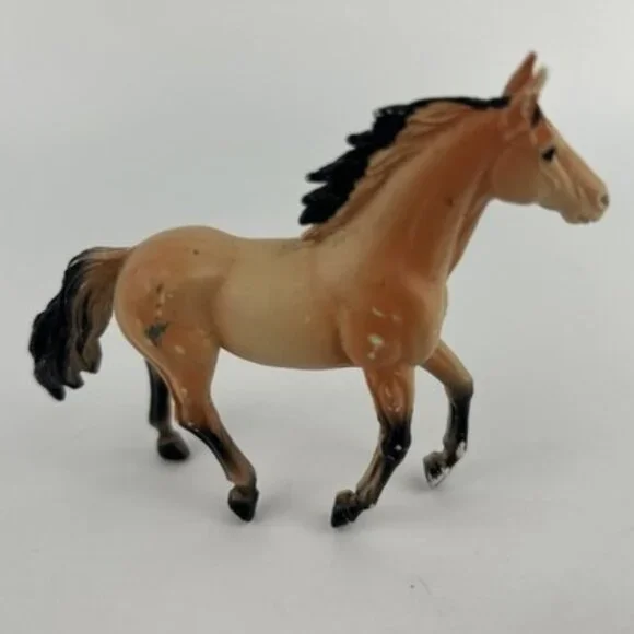 Popak New Ray Plastic Toy Horse Figures Set of 4 PVC - Picture 10 of 16